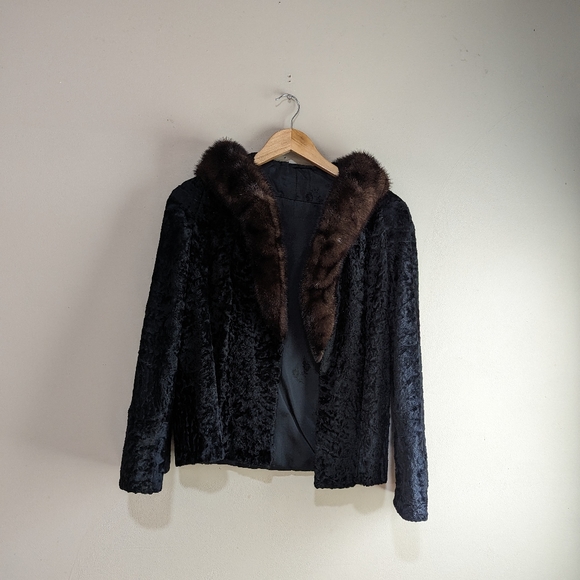 Jackets & Blazers - Vintage black fur coat